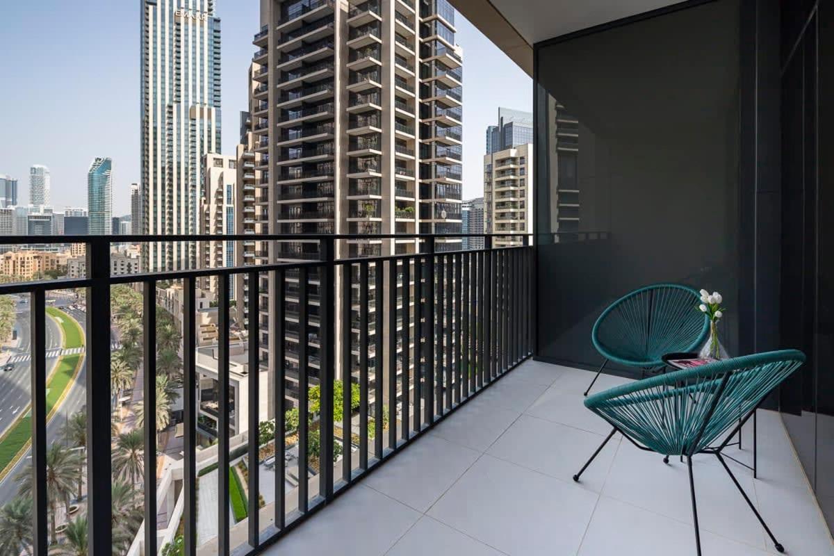 Frank Porter - Boulevard Crescent Dubai Exterior foto